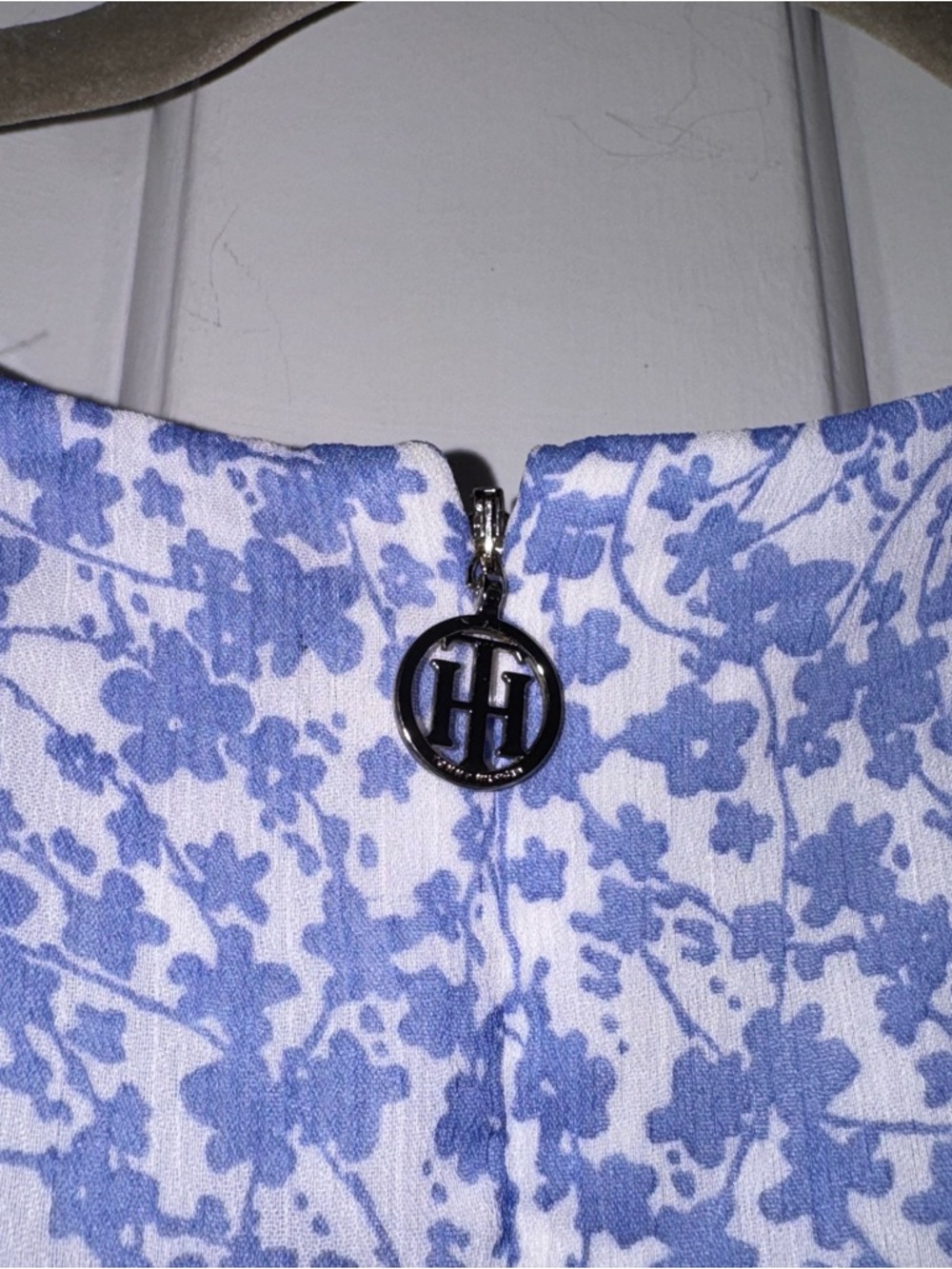 Tommy Hilfiger Light Blue white Floral sleeveless Ruffle chiffon Dress 12 NWOT - Picture 12 of 16